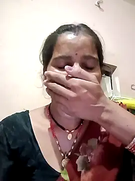 Snapshot of Divya_hot88 chatting on 06/02/26, 05:46 Divya hot88 online show from 06/02/26, 05:46