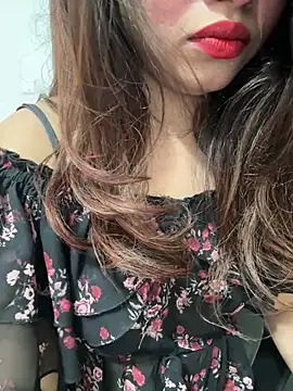 Snapshot of Yours_riya11 chatting on 06/11/26, 02:53 Yours riya11 online show from 06/11/26, 02:53