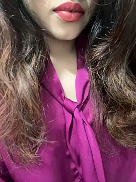 Snapshot of Yours_riya11 chatting on 07/14/26, 06:47 Yours riya11 online show from 07/14/26, 06:47