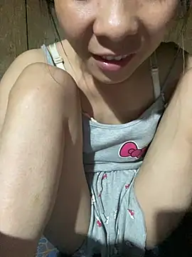 Snapshot of bi_kute9x chatting on 06/19/26, 02:23 bi kute9x online show from 06/19/26, 02:23