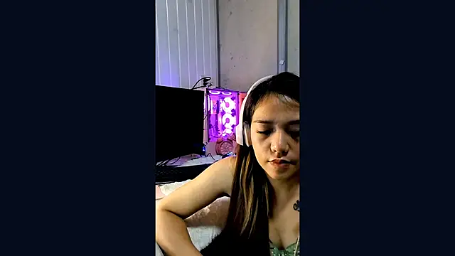 CassaundraWhitehead online show from 06/04/26, 10:14