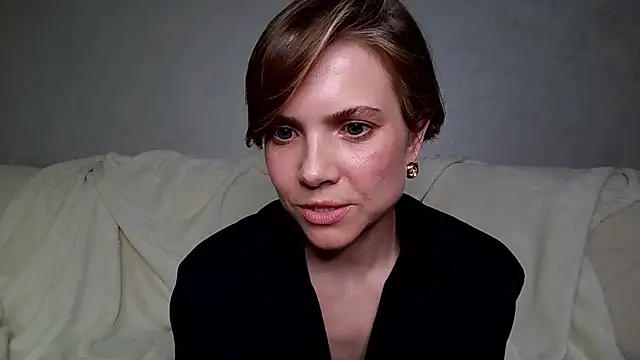 NatalieMoses online show from 06/12/26, 07:11