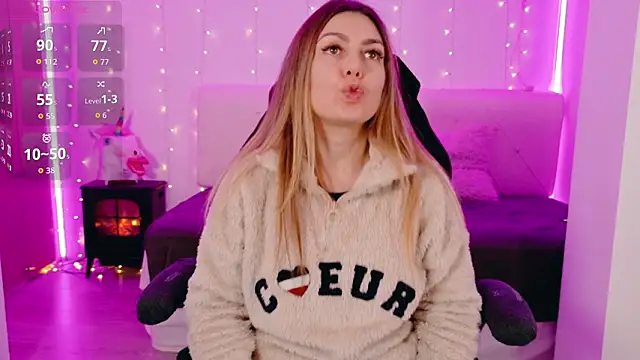 LindaWhite  online show from 02/13/26, 09:59