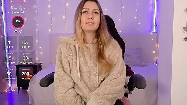 LindaWhite  online show from 01/11/26, 10:05