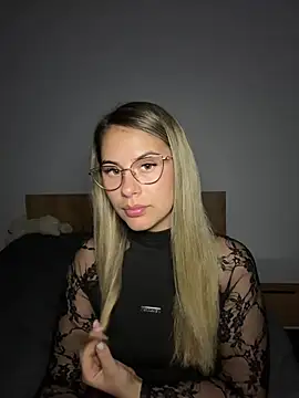 NickyWilde online show from 06/23/26, 05:22