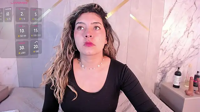 ChloeBelle  online show from 06/30/26, 12:38