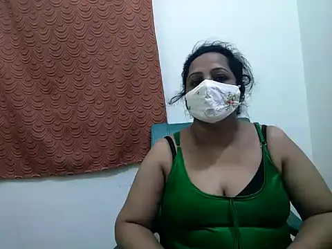 Snapshot of tamil_malluaunty chatting on 05/29/26, 04:02 tamil malluaunty online show from 05/29/26, 04:02