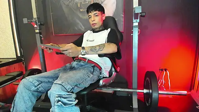 Snapshot of Yeidonn chatting on 07/03/26, 04:41 Yeidonn online show from 07/03/26, 04:41