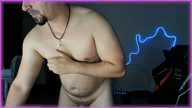 Snapshot of -SexyDaddy- chatting on 07/08/26, 04:18 -SexyDaddy- online show from 07/08/26, 04:18