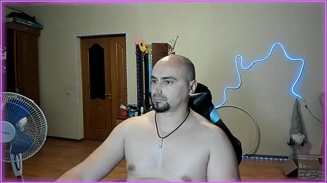 Snapshot of -SexyDaddy- chatting on 07/16/26, 04:48 -SexyDaddy- online show from 07/16/26, 04:48