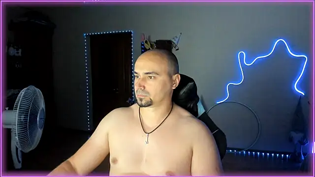 Snapshot of -SexyDaddy- chatting on 06/25/26, 06:02 -SexyDaddy- online show from 06/25/26, 06:02