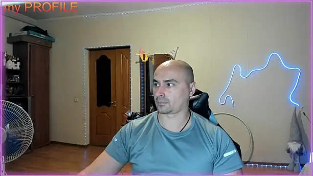 Snapshot of -SexyDaddy- chatting on 05/31/26, 05:51 -SexyDaddy- online show from 05/31/26, 05:51