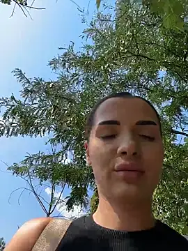 chloenyx online show from 06/30/26, 01:00