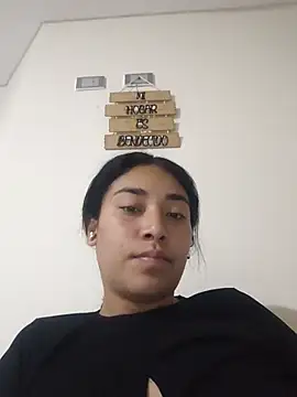 Amber-gold online show from 06/06/26, 07:46