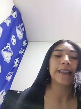 Amber-gold online show from 07/23/26, 12:02