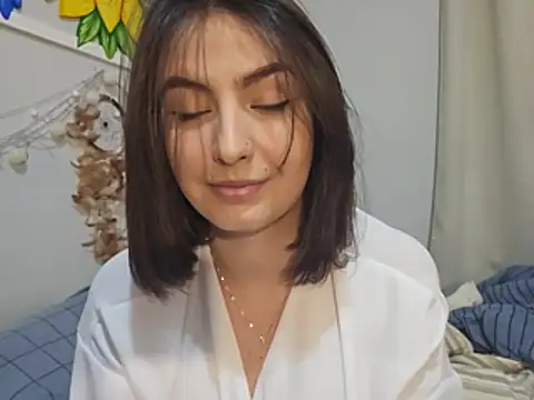 Snapshot of Juh_castro chatting on 07/14/26, 07:31 Juh castro online show from 07/14/26, 07:31
