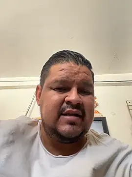 Snapshot of fercho25rv chatting on 06/25/26, 06:46 fercho25rv online show from 06/25/26, 06:46