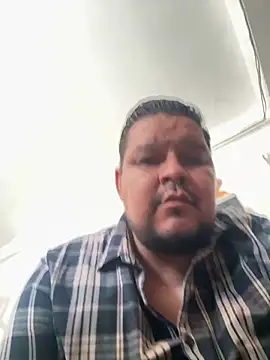 Snapshot of fercho25rv chatting on 07/15/26, 06:37 fercho25rv online show from 07/15/26, 06:37