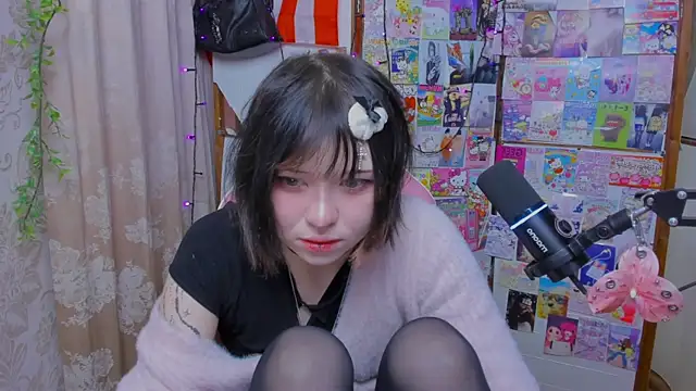 honeycelestia online show from 06/02/26, 06:08