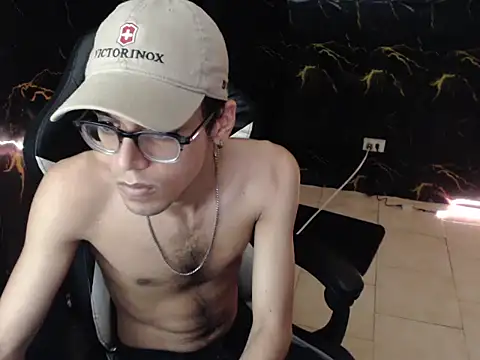 Snapshot of draven_sex chatting on 06/17/26, 09:25 draven sex online show from 06/17/26, 09:25