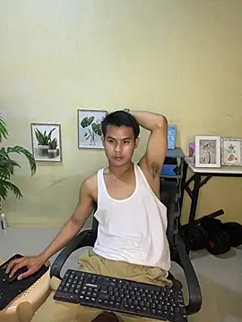 Snapshot of Asianboy_2000 chatting on 06/06/26, 03:06 Asianboy 2000 online show from 06/06/26, 03:06