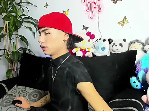 Snapshot of Playboy_andeer chatting on 05/30/26, 03:57 Playboy andeer online show from 05/30/26, 03:57