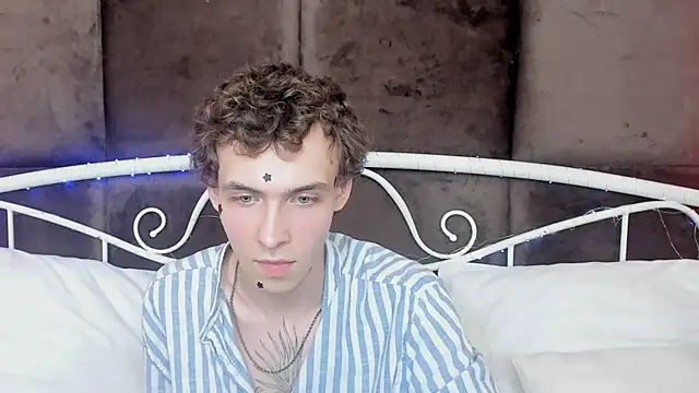 Snapshot of Jacob_Davidson chatting on 06/05/26, 06:07 Jacob Davidson online show from 06/05/26, 06:07