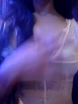 Snapshot of Sonakshi-551 chatting on 06/08/26, 09:43 Sonakshi-551 online show from 06/08/26, 09:43