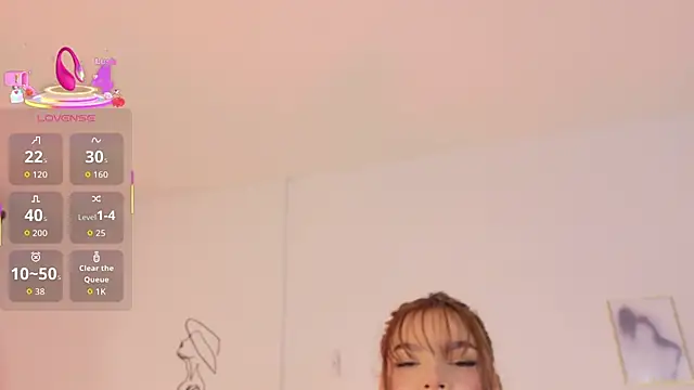 Snapshot of victoria_roseti chatting on 07/09/26, 10:53 victoria roseti online show from 07/09/26, 10:53