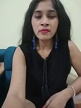 Naughty Kiara  online show from 07/02/26, 03:23