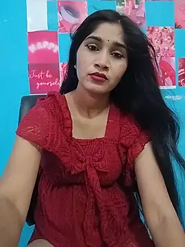 Naughty Kiara  online show from 06/07/26, 03:34
