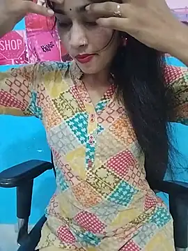 Naughty Kiara  online show from 06/02/26, 03:50