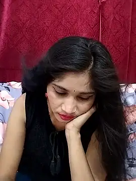 Naughty Kiara  online show from 06/23/26, 04:32