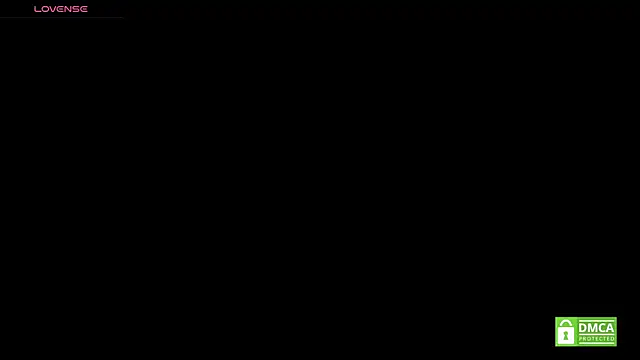 Snapshot of Maximiliano_Young chatting on 07/13/26, 12:37 Maximiliano Young online show from 07/13/26, 12:37