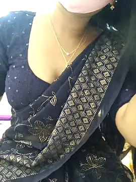 Snapshot of Tamildreamgurl chatting on 07/10/26, 07:08 Tamildreamgurl online show from 07/10/26, 07:08