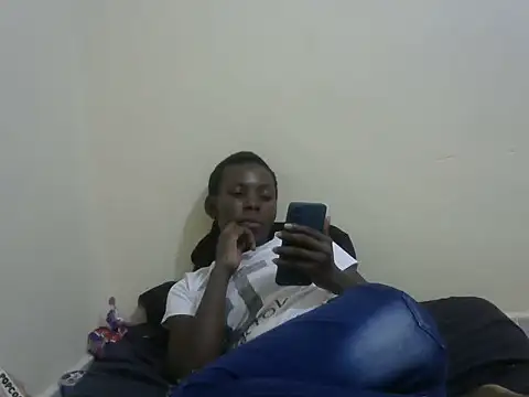cute avy0 online show from 07/01/26, 09:42