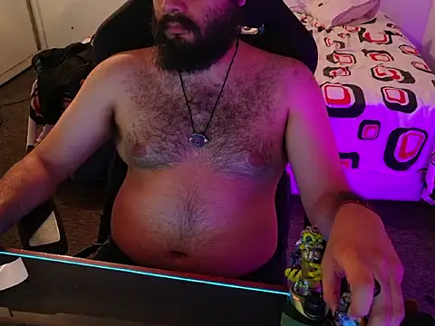 Latinbearhairy online show from 06/12/26, 04:10