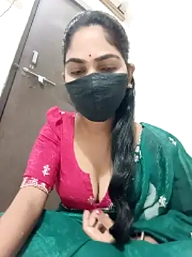 Snapshot of savita97567 chatting on 06/14/26, 02:24 savita97567 online show from 06/14/26, 02:24