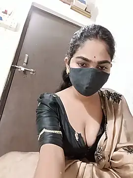 Snapshot of savita97567 chatting on 07/10/26, 10:48 savita97567 online show from 07/10/26, 10:48