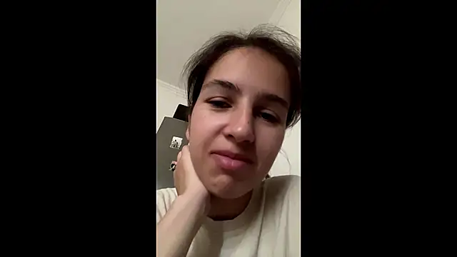 Snapshot of SindyKay chatting on 06/16/26, 05:18 SindyKay online show from 06/16/26, 05:18
