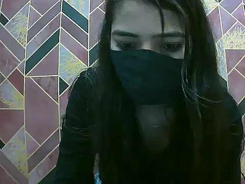 Snapshot of Hot-Roshni chatting on 06/20/26, 06:35 Hot-Roshni online show from 06/20/26, 06:35