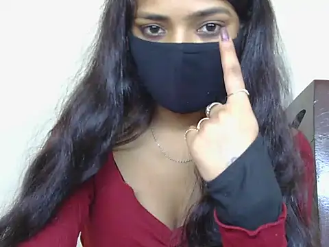 Snapshot of Hot-Roshni chatting on 07/15/26, 02:07 Hot-Roshni online show from 07/15/26, 02:07