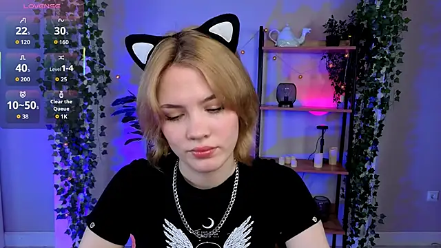 Snapshot of Milena_Stasym chatting on 06/10/26, 06:03 Milena Stasym online show from 06/10/26, 06:03