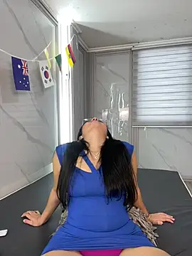 ValentinaLuciana online show from 06/29/26, 12:49