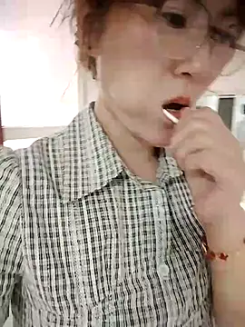 gaoyan880526 online show from 06/18/26, 10:31
