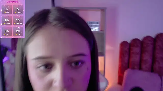 Snapshot of CamilleBlair_ chatting on 06/16/26, 07:36 CamilleBlair online show from 06/16/26, 07:36