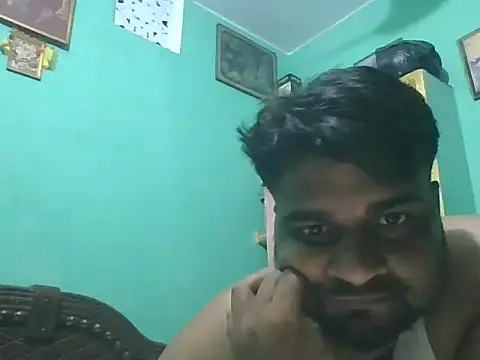 Snapshot of mature_boy_patna chatting on 07/11/26, 05:02 mature boy patna online show from 07/11/26, 05:02