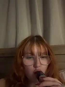 Snapshot of BunnyandBrookes_ chatting on 06/18/26, 11:54 BunnyandBrookes online show from 06/18/26, 11:54