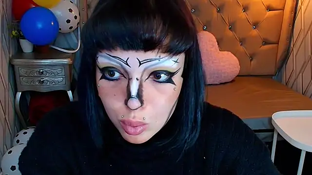 Snapshot of JeannMarie chatting on 06/29/26, 02:18 JeannMarie online show from 06/29/26, 02:18