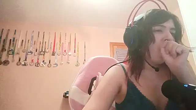 bunnyhoneylovehands online show from 07/01/26, 10:43